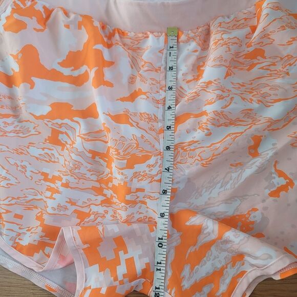 NWOT Under Armour Women's activewear lined Shorts Plus size 3XL - Picture 5 of 12